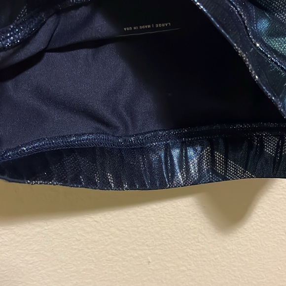 EleVen By Venus Williams Disco Chevron Sports Bra Size Large - Picture 8 of 9